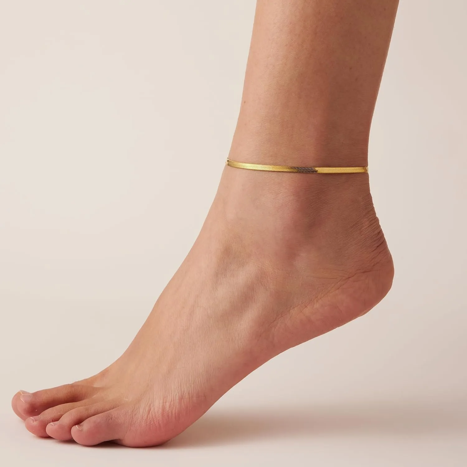 Ankle Bracelets for Women Dainty 18K Gold Plated Anklet Waterproof Round Beaded Paperclip Herringbone Pearl Chain Anklets Waterproof Beach Foot Jewelry