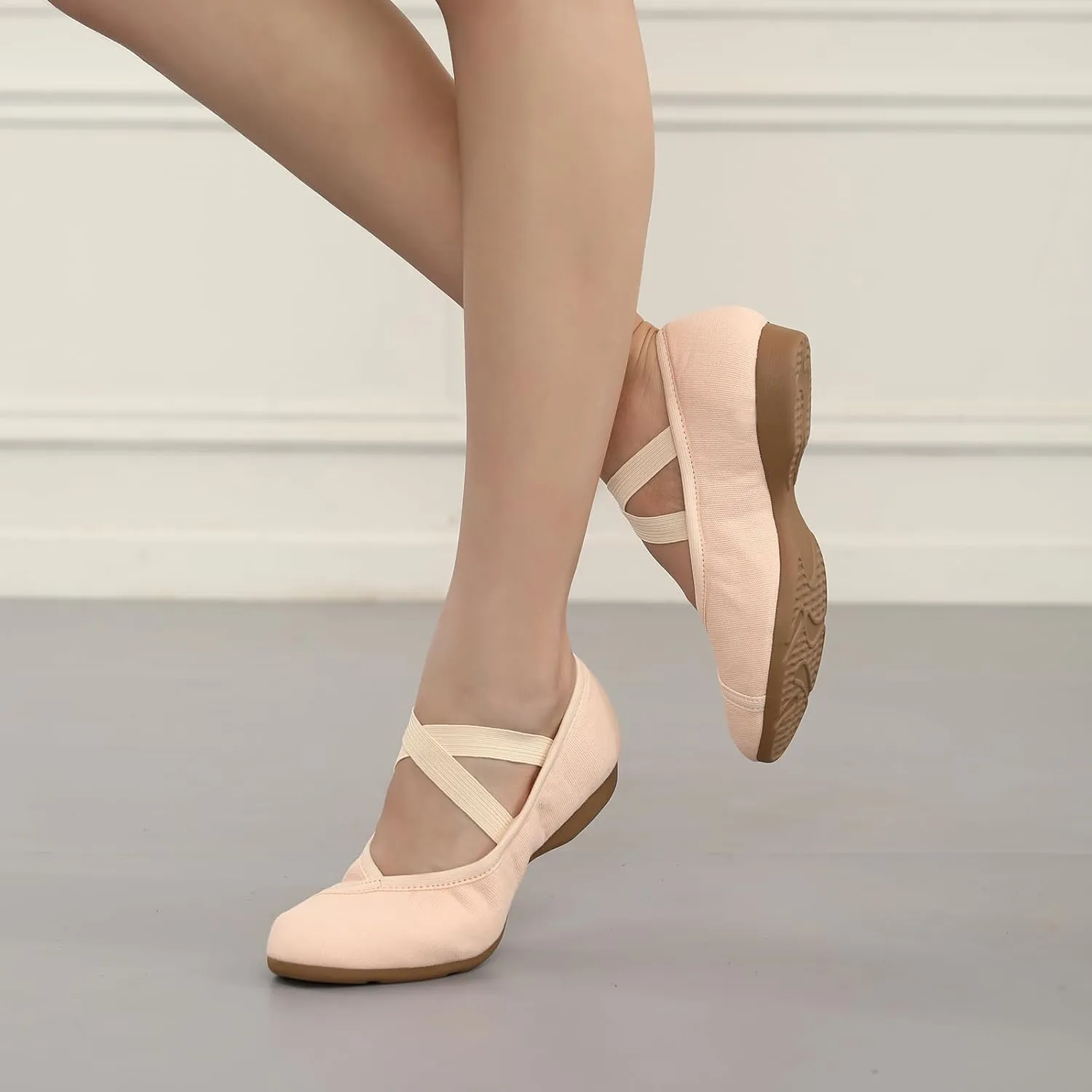 AOQUNFS Womens Latin Dance Shoes Close Toe Ballroom Dance Practice Performance Shoes,Model XMY-JCD