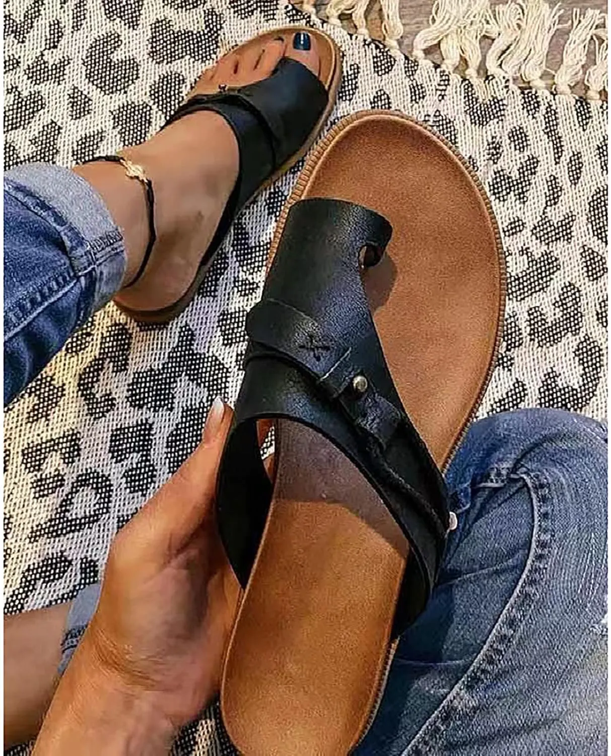 ctdiral Womens Flat Sandals 2023 Fashion Toe Ring Non-Slip Summer Beach Shoes Slip-On Roman Sandal Slippers for Women