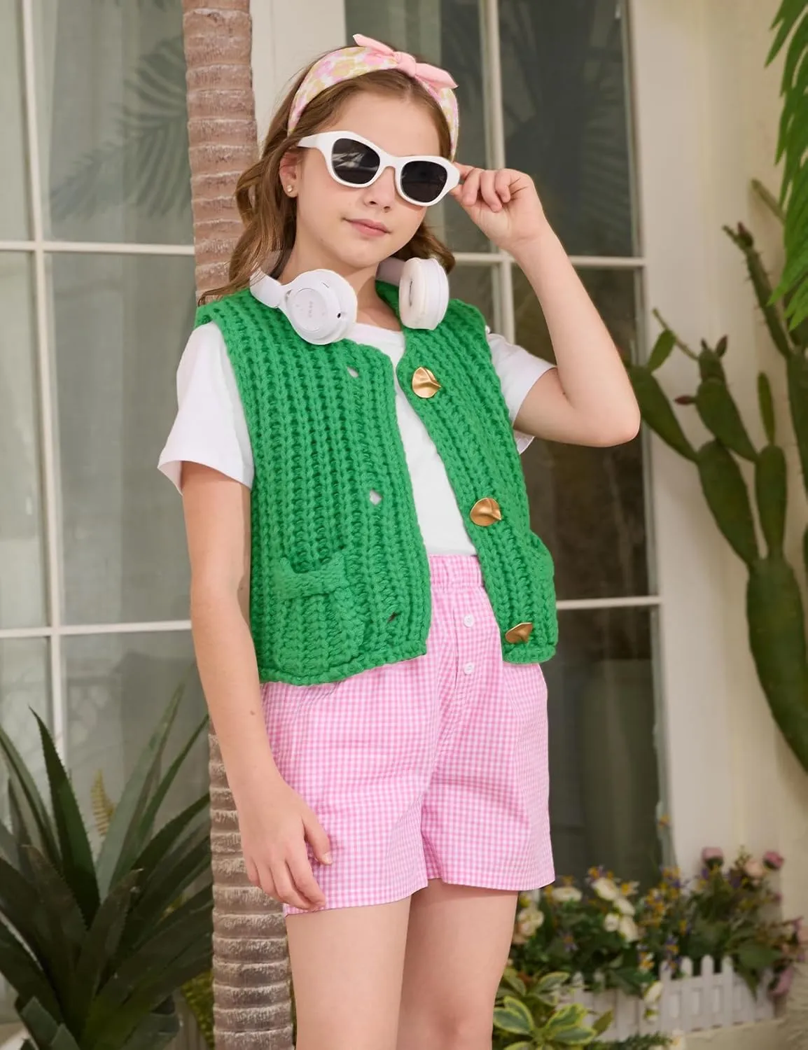 Flygo Girls Sweater Vest Chunky Button Down Crochet Knit Cardigan Trendy Sleeveless Sweaters Top with Pockets 5-14 Years