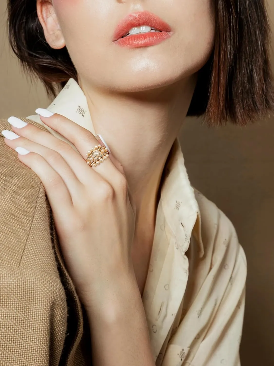 HUASAI Pearl Ring for Women Vintage Stretch Beaded Stackable Rings Adjustable Open Pearls Finger Ring Trendy Pearls Jewerly Gifts