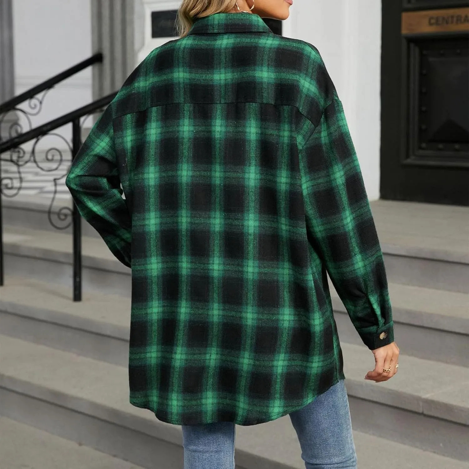 Jackets for Women Plaid Shacket Long Sleeve Button Down Jacket Coats with Pockets Spring Outfits for Women 2025