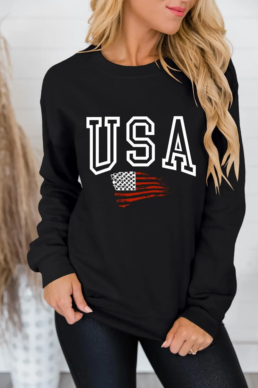 Lacozy Womens USA Sweatshirt Crew Neck Long Sleeve Shirts Casual American Flag Sweater Ladies Loose Pullover Tops