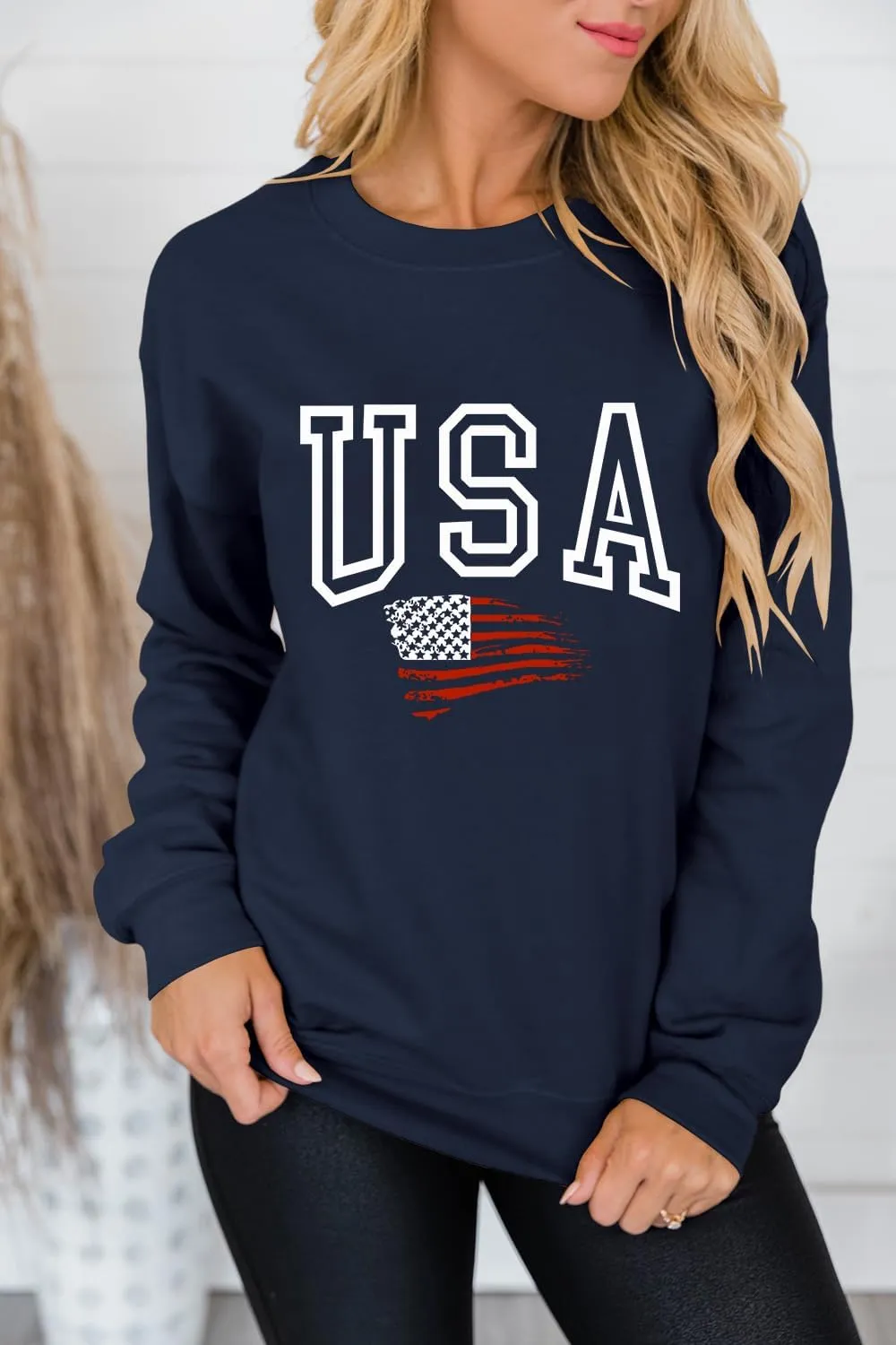 Lacozy Womens USA Sweatshirt Crew Neck Long Sleeve Shirts Casual American Flag Sweater Ladies Loose Pullover Tops