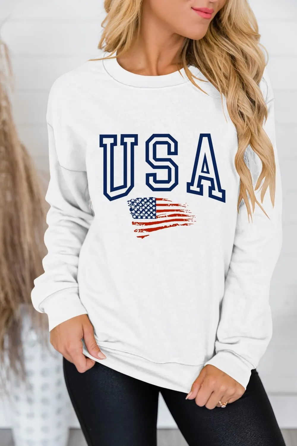 Lacozy Womens USA Sweatshirt Crew Neck Long Sleeve Shirts Casual American Flag Sweater Ladies Loose Pullover Tops