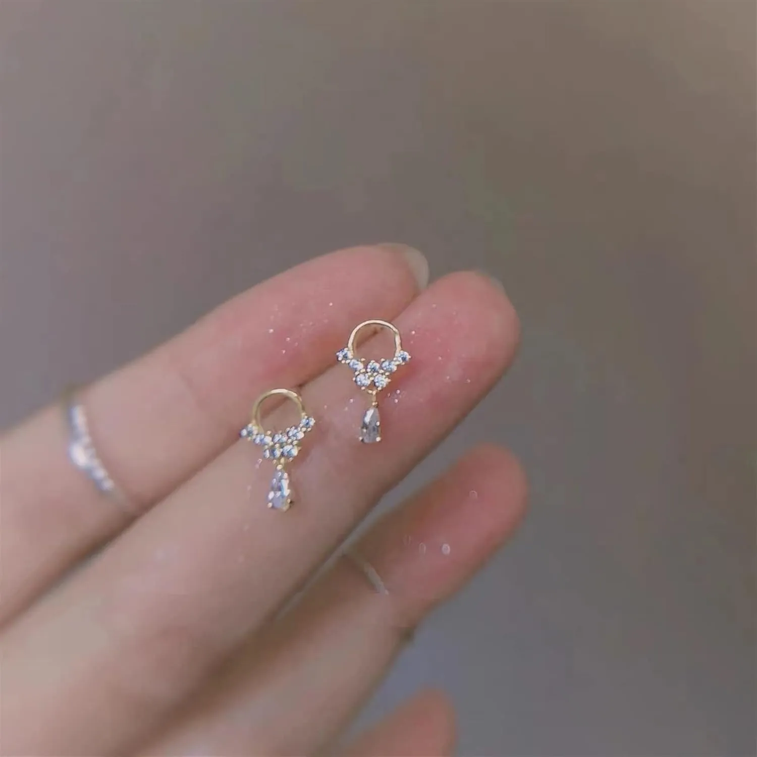 LSCZSLYH Zircon Earrings Hypoallergenic Fashion Ear Studs Female Pendant Tassel Pendant Earrings for Women Jewelry (Color : C413 Gold, Size : B)