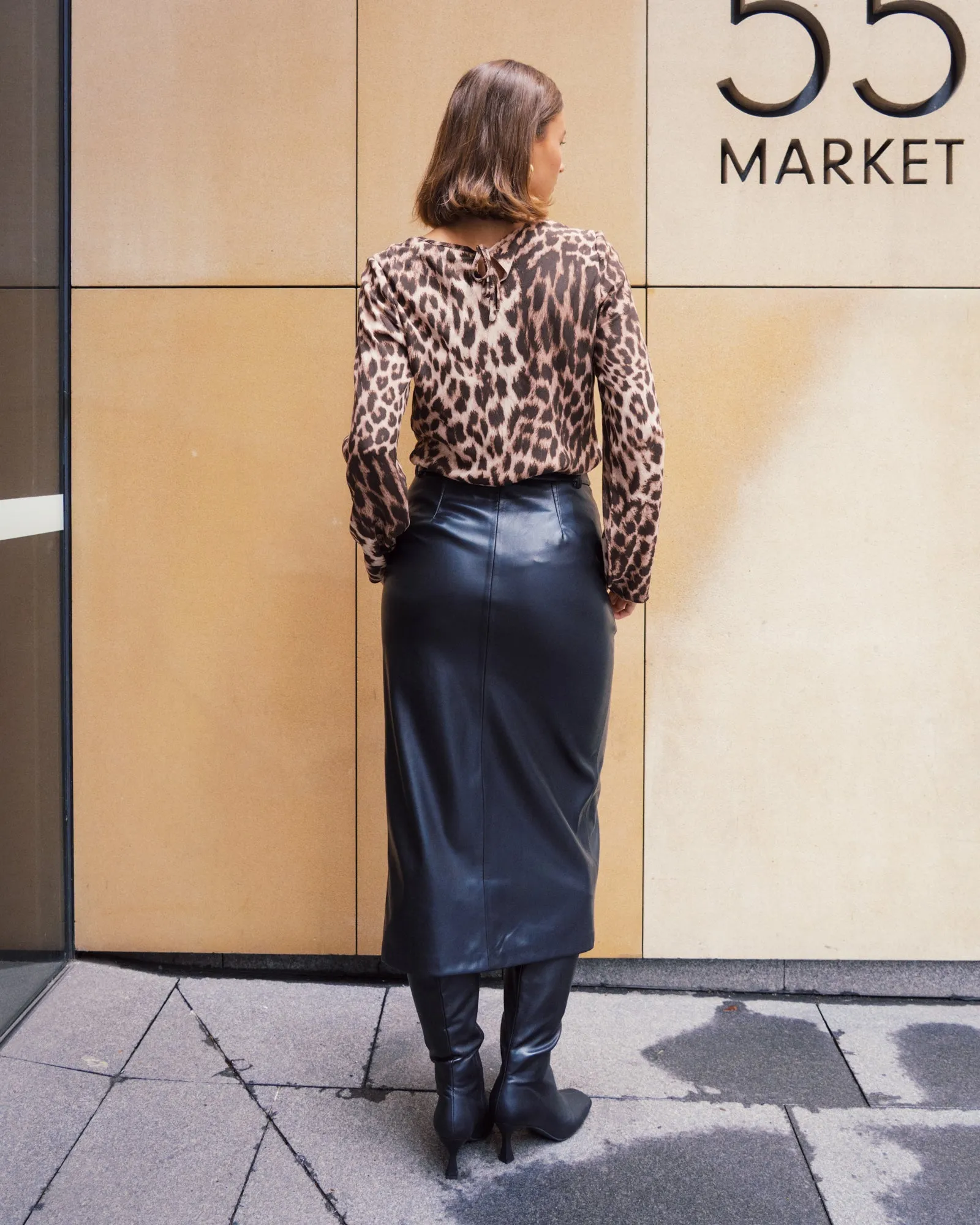 PENCIL SKIRT