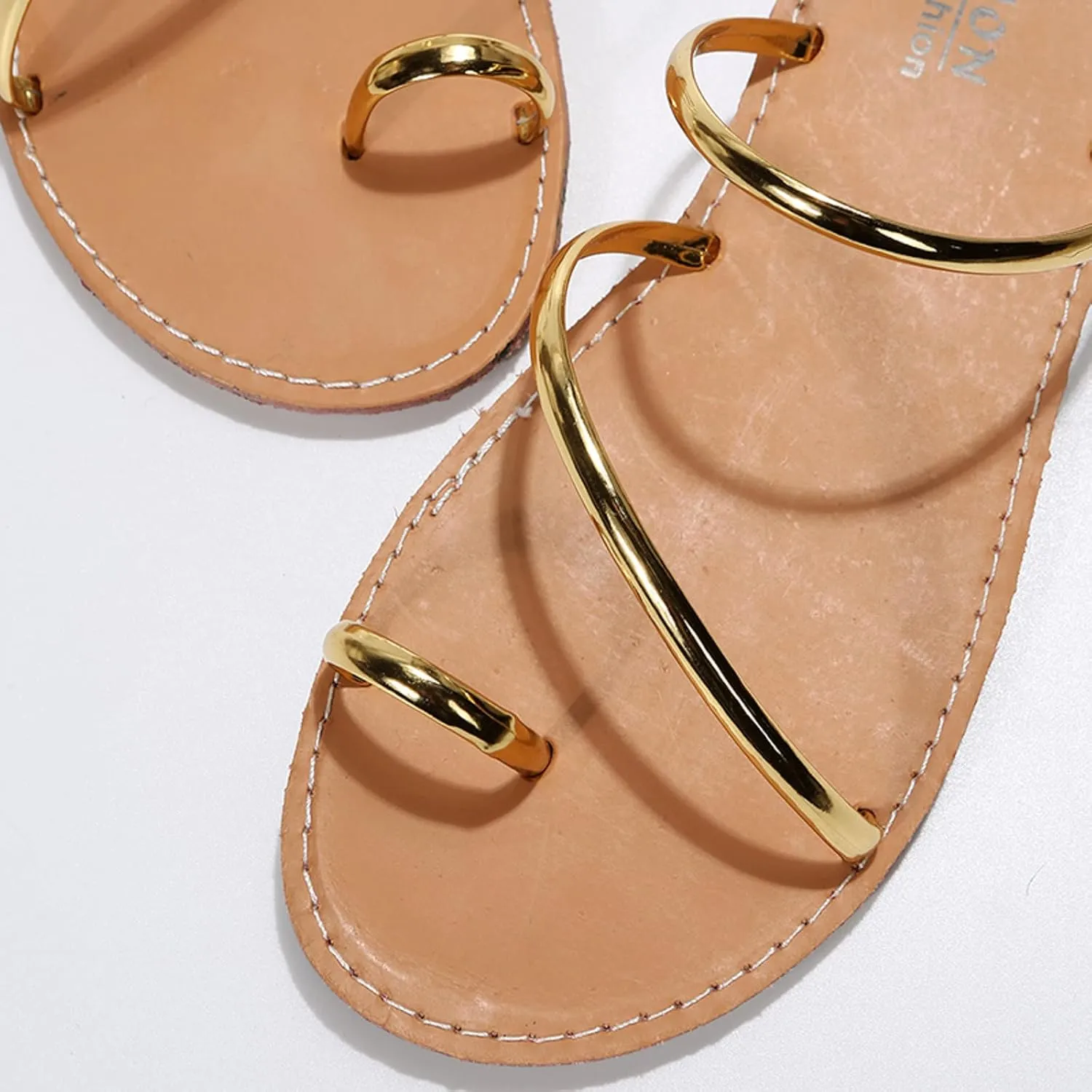 Womens Flat Toe Ring Thongs Shoes Sandals Women Slippers Comfort Flat Bottom Non Slip Beach Women's Slide Sandals