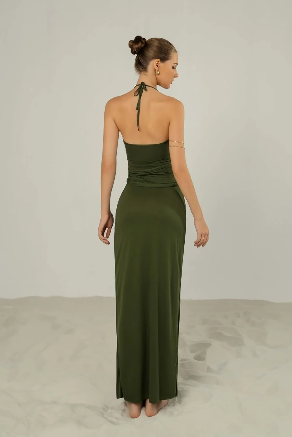 Women's Summer Maxi Sun Dress 2025 Sundresses Sleeveless Halter Neck Flowy Long Boho Dresses Going Out Party Dresses